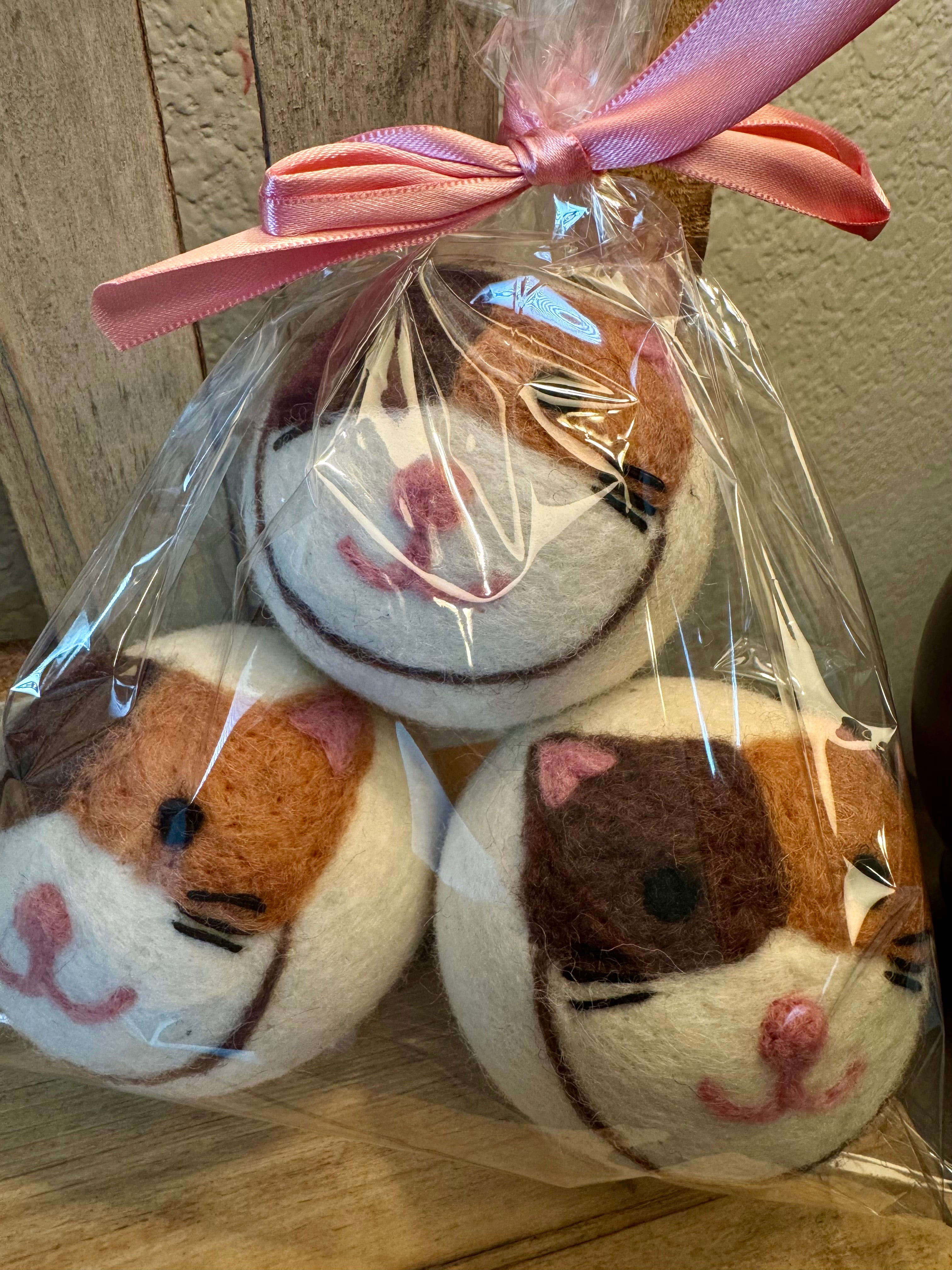 Wool Dyer Balls - 3 Pack - Various Whimsical Designs - Perfect for Laundry and Housewarming Gifts