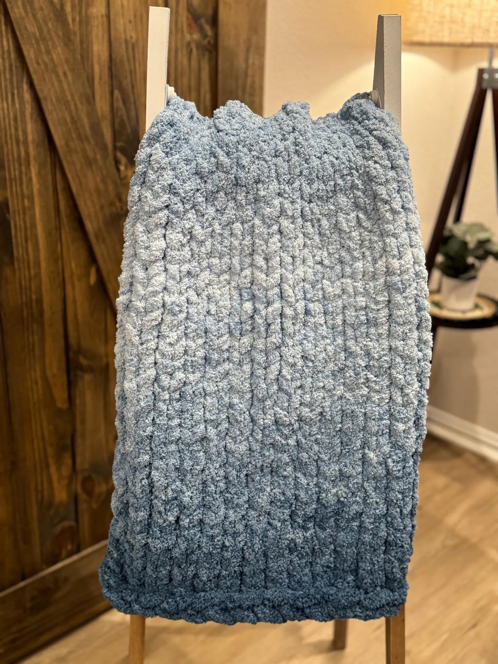 Chunky Hand Knit Blanket Ombré Phasing, Pick Your Size